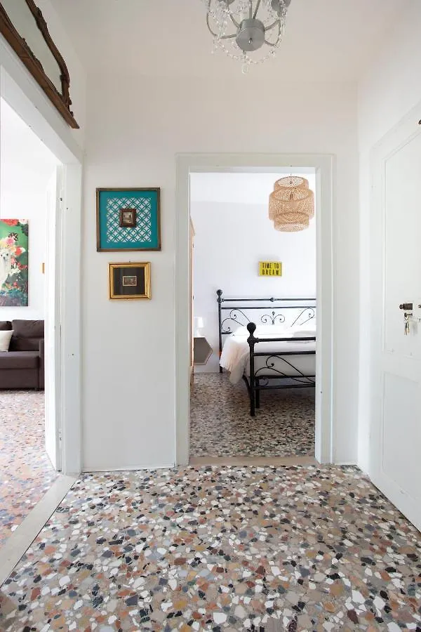 Apartamento Biennale Giardini Venecia 0*,