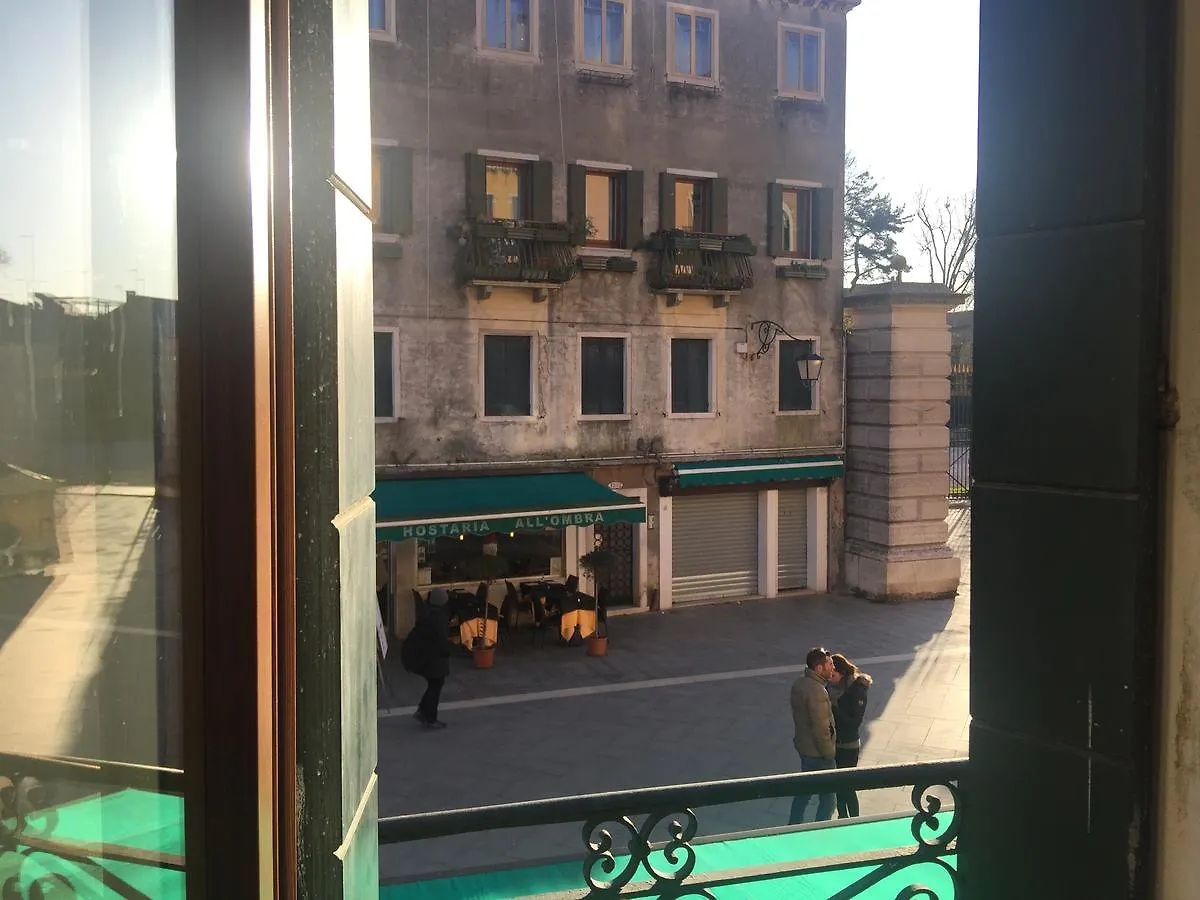 Apartamento Biennale Giardini Venecia
